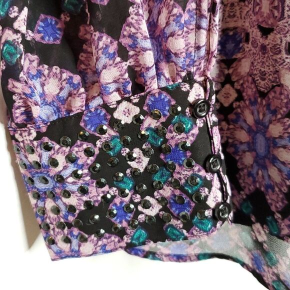 NEW Jennifer Lopez Cold Shoulder Blouse 1X Abstract Jewelry Print Black Purple - Picture 6 of 10